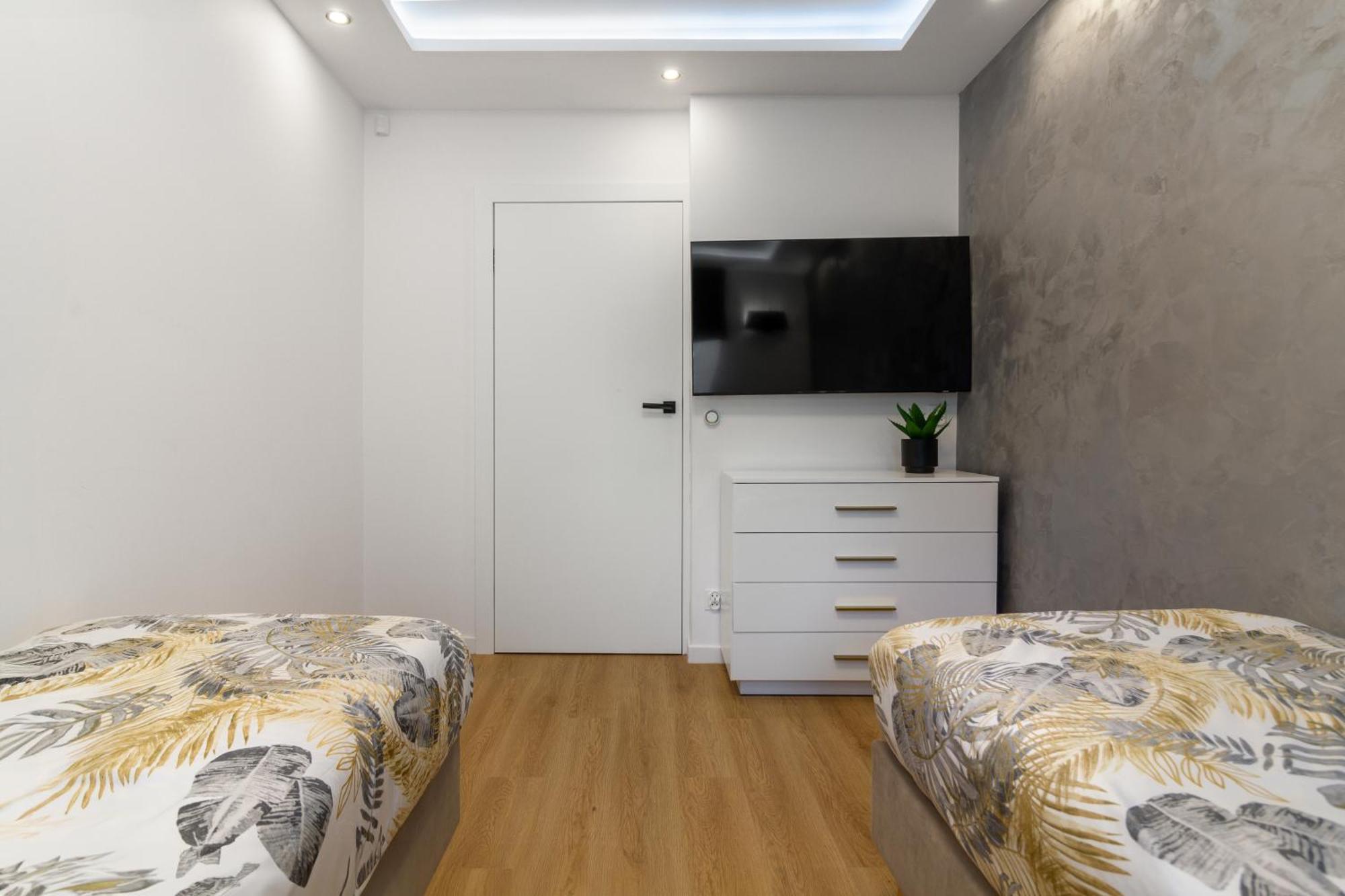 הוילה ורוצלב Housecube, Bar , Prywatne Kino, Bilard , Luxus מראה חיצוני תמונה