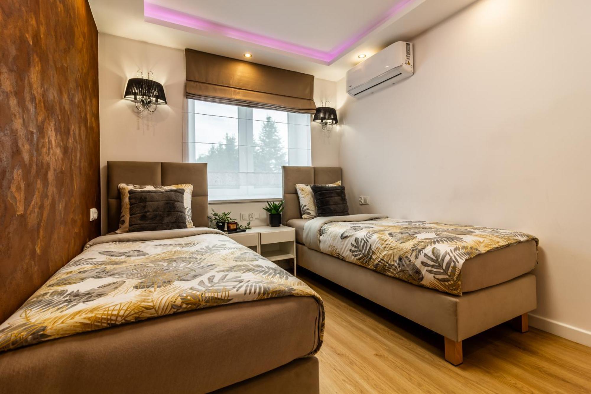 הוילה ורוצלב Housecube, Bar , Prywatne Kino, Bilard , Luxus מראה חיצוני תמונה