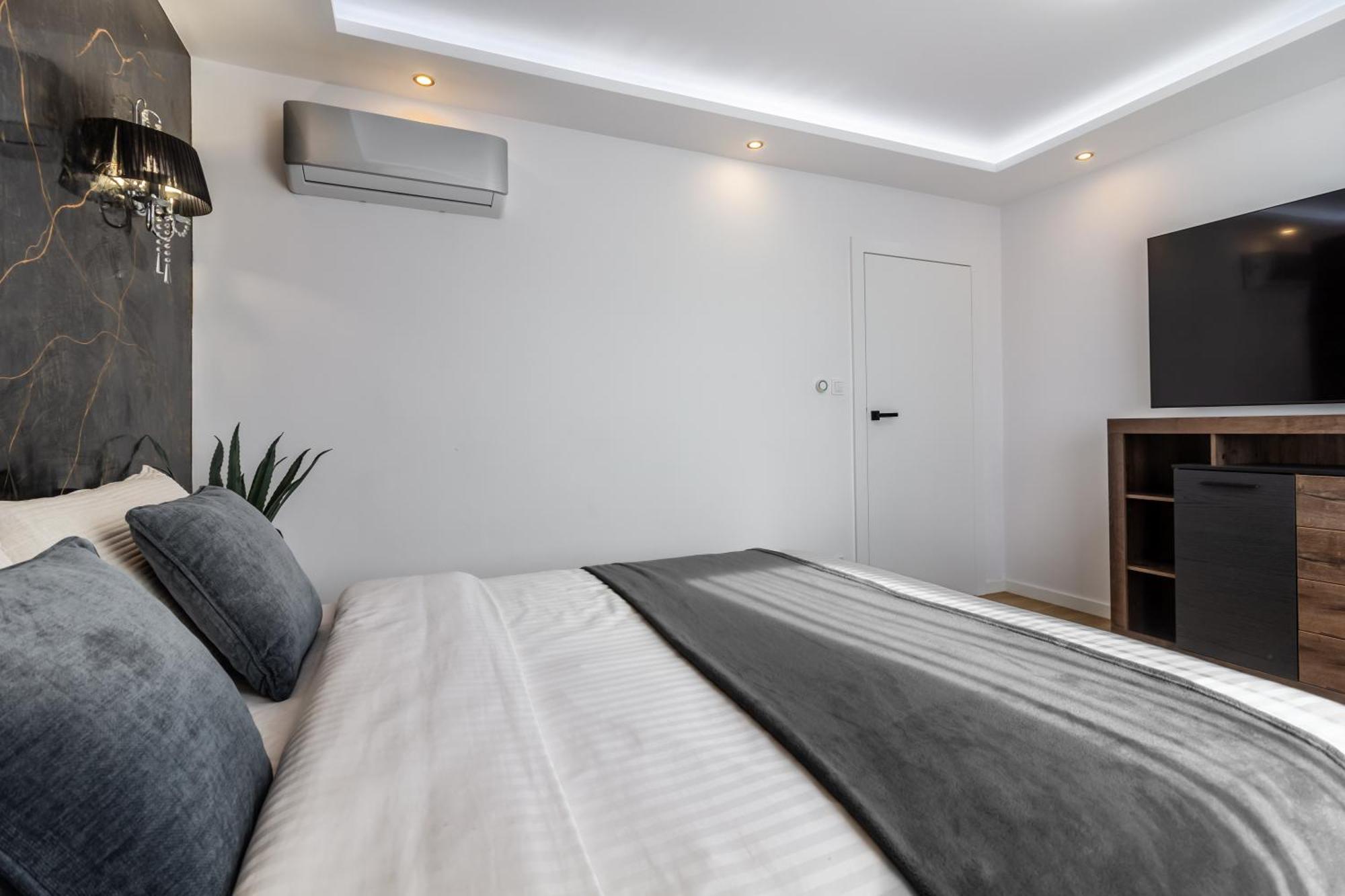 הוילה ורוצלב Housecube, Bar , Prywatne Kino, Bilard , Luxus מראה חיצוני תמונה